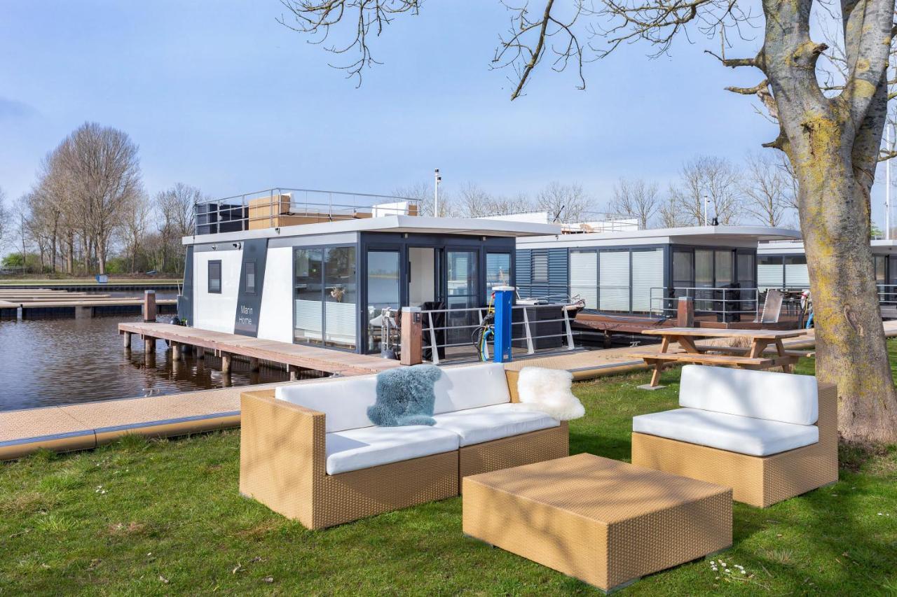 Welcome In - Houseboat Agua Dolce Met Tuin, Paviljoenwei 4, Sneek - Offingawier エクステリア 写真